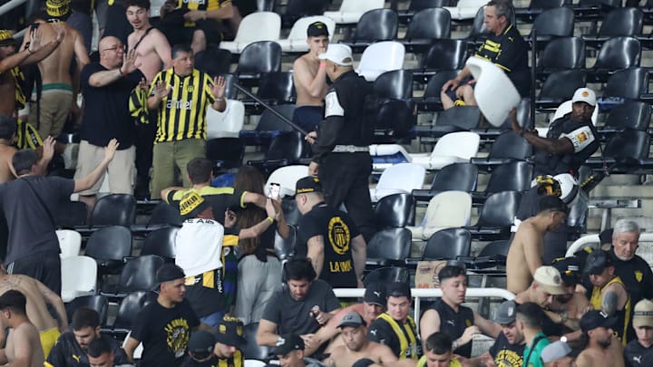 Botafogo v Peñarol - Copa CONMEBOL Libertadores 2024