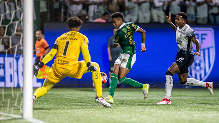 Estêvão Willian, Cacá, Hugo Souza
