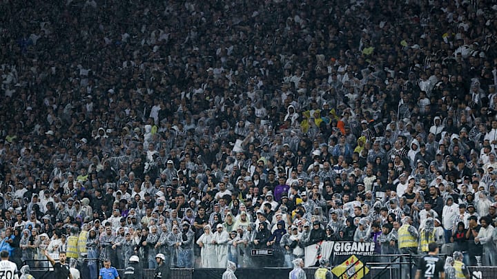 Corinthians v Racing de Montevideo - Copa CONMEBOL Sudamericana