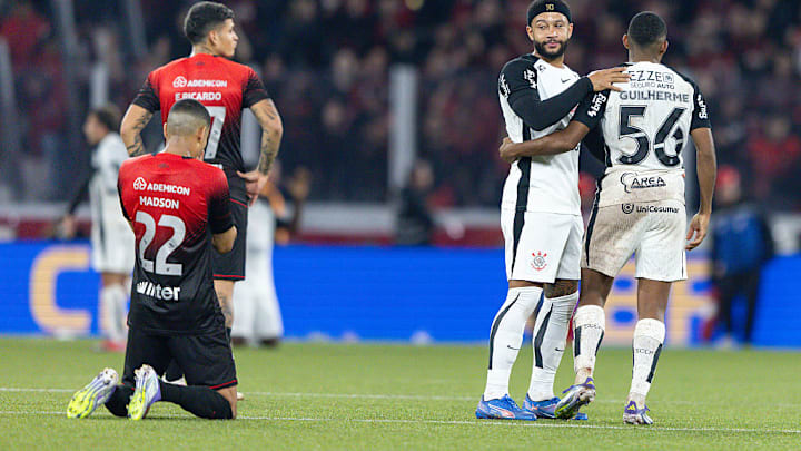 Memphis Depay, Gui Negao