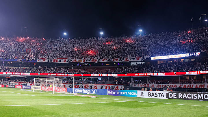 Sao Paulo v LDU Quito - Copa CONMEBOL Libertadores 2025