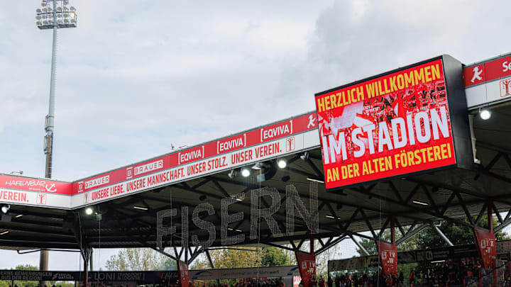 [Bild: 01j9y47tzrgwrjt5e2e0.jpg]