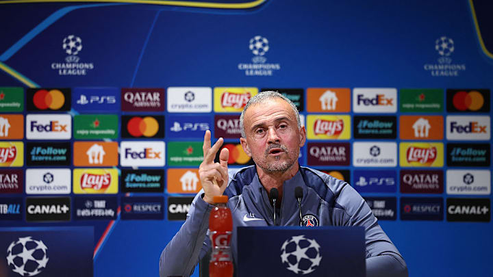 Luis Enrique auf der Pressekonferenz vor dem Duell gegen Bayern München. 