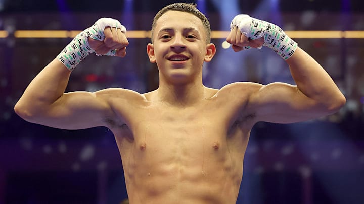 Juan Pérez debuta con triunfo en Arabia.