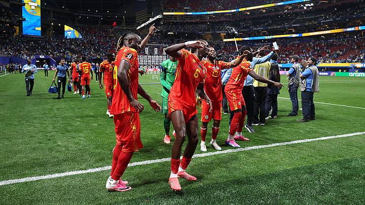 República Democrática del Congo remontó y derrotó 3-1 a Uzbekistán República Democrática del Congo remontó y derrotó 3-1 a Uzbekistán