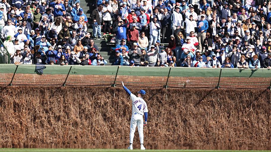 Cubs outfielder Pete Crow-Armstrong waves to the Wrigley Field crowd