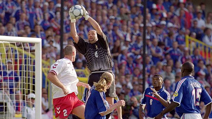 Fabien Barthez es uno de los porteros que ostentan el récord de más partidos imbatido en Mundiales.