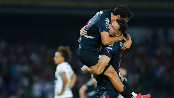 Iker Fimbres, Lucas Ocampos