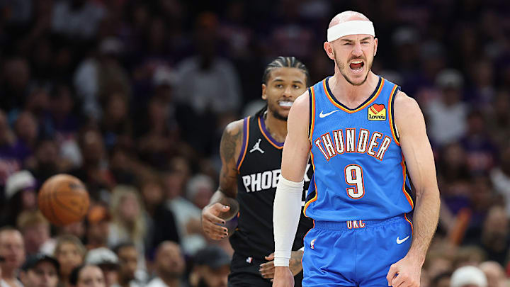 El Thunder, campeón defensor, está a un paso de avanzar sobre los Suns.