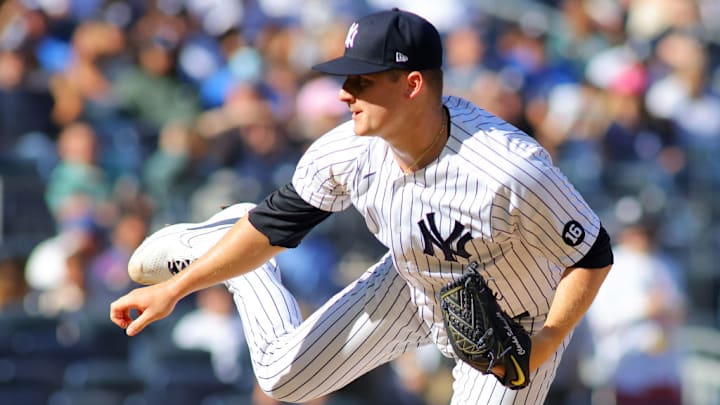 Clarke Schmidt está entre lso jugadores con bonos más altos de los Yankees