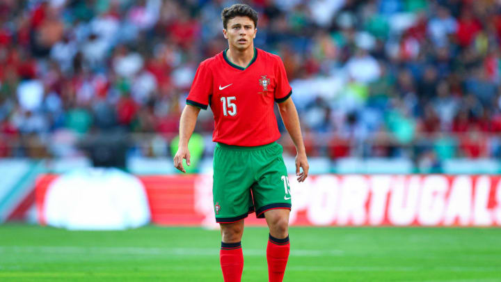 Joao Neves
