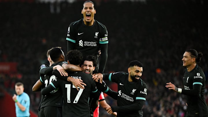 TOPSHOT-FBL-ENG-PR-SOUTHAMPTON-LIVERPOOL
