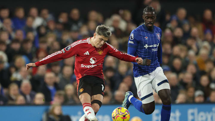 Alejandro Garnacho, Axel Tuanzebe