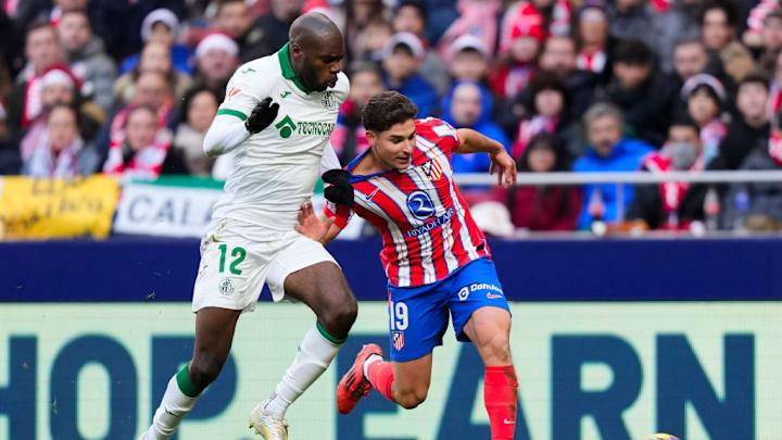 Allan Nyom, Julian Alvarez