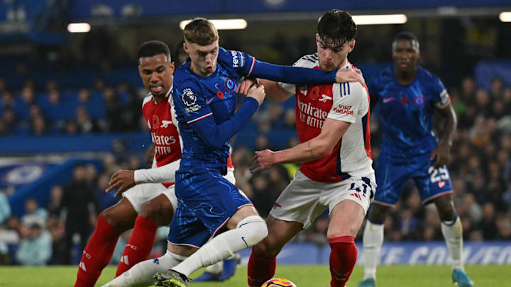 TOPSHOT-FBL-ENG-PR-CHELSEA-ARSENAL