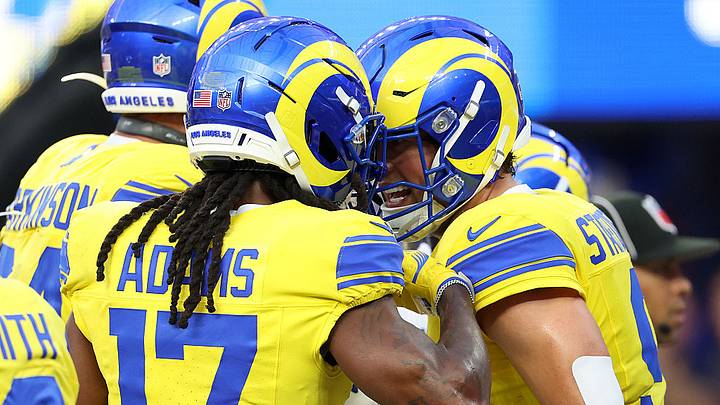 Matthew Stafford comandó la victoria de los Rams y superó a Philip Rivers en la lista histórica de pases de touchdown de la NFL. Matthew Stafford comandó la victoria de los Rams y superó a Philip Rivers en la lista histórica de pases de touchdown de la NFL.