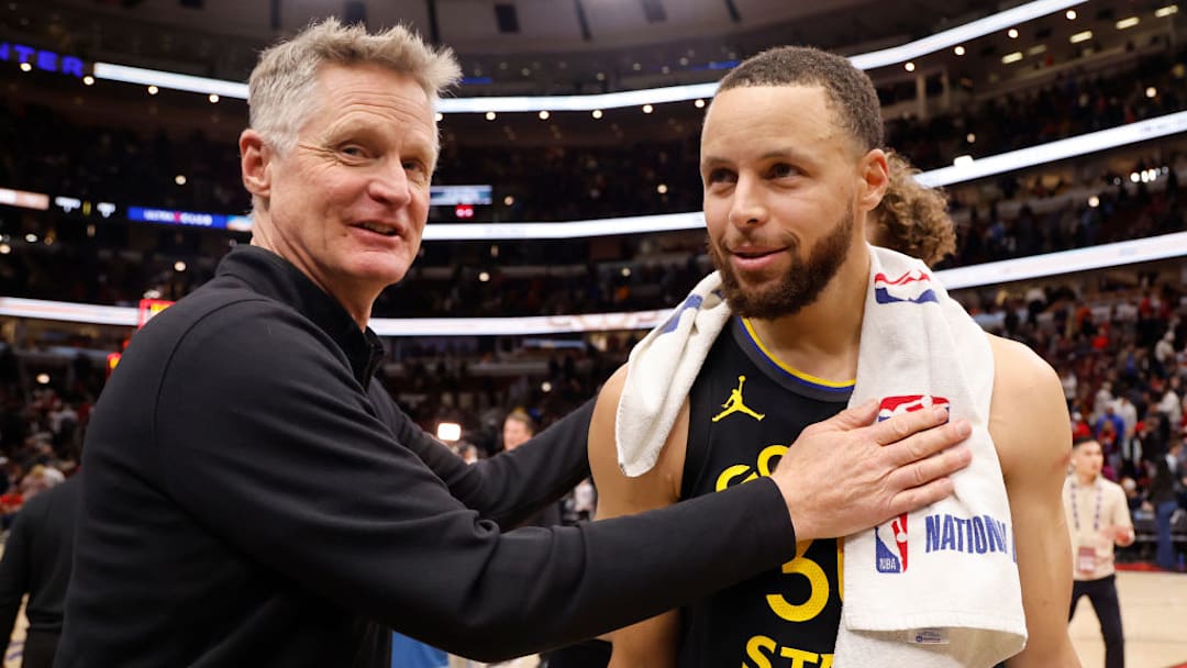 Steve Kerr y Stphen Curry. 