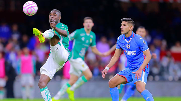 Joel Campbell, Luis Abram