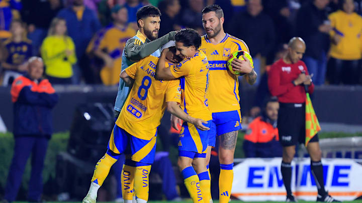 Juan Sanchez, Fernando Gorriaran, Diego Lainez, Andre-Pierre Gignac