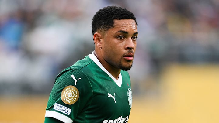 Vitor Roque