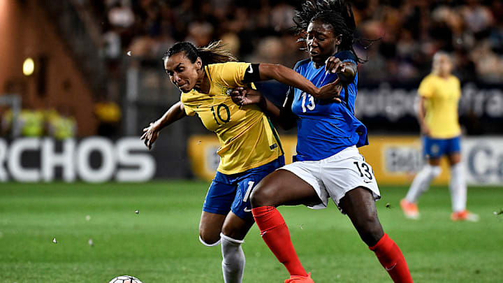 FBL-FRA-BRA-WOMEN-FRIENDLY