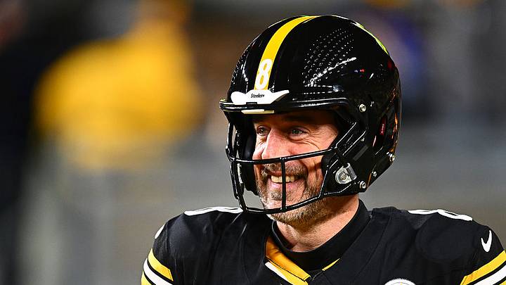 Aaron Rodgers regresa para una segunda temporada en Pittsburgh. Aaron Rodgers regresa para una segunda temporada en Pittsburgh.
