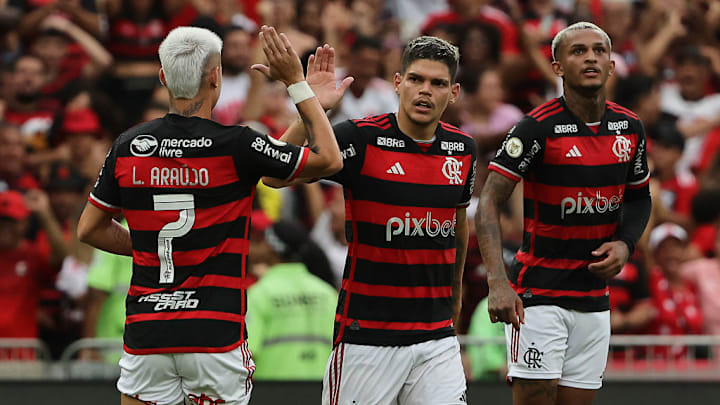 Ayrton Lucas