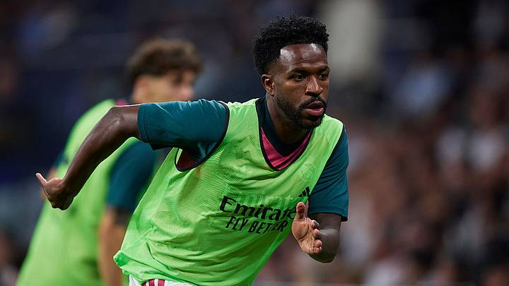 Vinícius Júnior picked up the fourth red card of his senior career. Vinícius Júnior picked up the fourth red card of his senior career.
