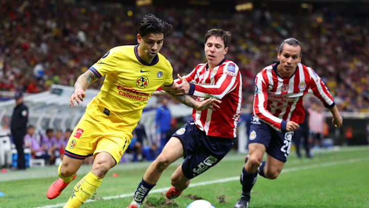 Victor Davila, Mateo Chavez