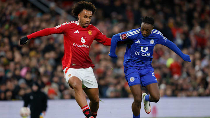 Joshua Zirkzee, Woyo Coulibaly