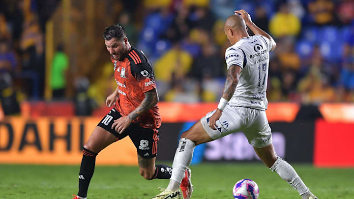 Andre-Pierre Gignac, Emanuel Gularte