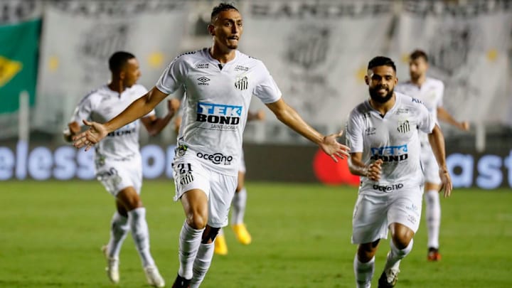 FBL-LIBERTADORES-SANTOS-BOCA