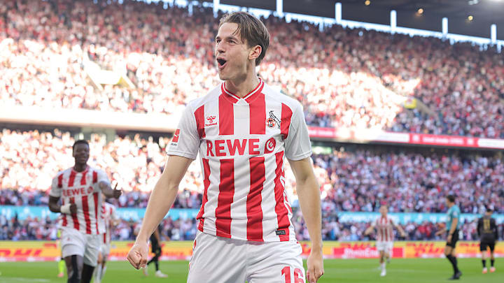 1. FC Köln v VfB Stuttgart - Bundesliga