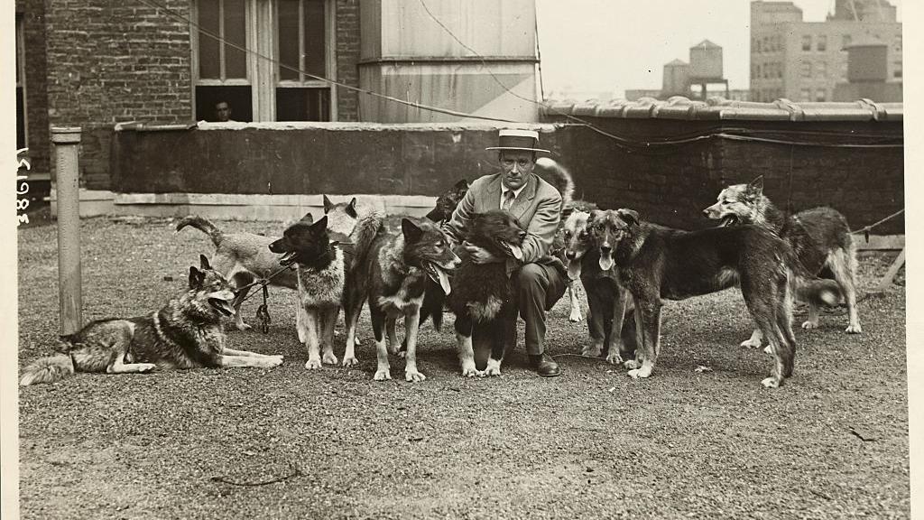 Gunnar Kassan posing with Balto