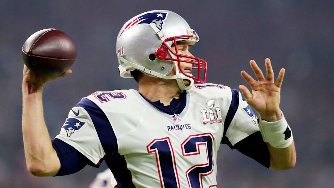 Tom Brady, en el Super Bowl LI, luciendo el jersey que después le sería robado por el mexicano Mauricio Ortega.