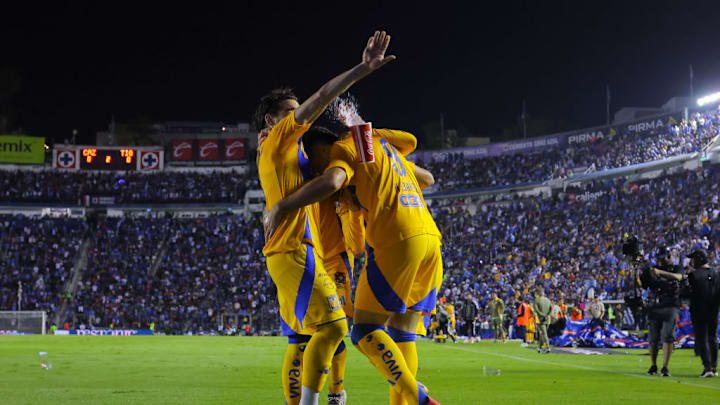 Nicolas Ibañez, Fernando Gorriaran
