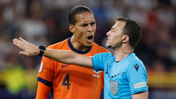 Virgil van Dijk, Felix Zwayer