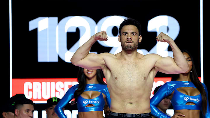 Julio César Chávez Jr. regresa al boxeo.