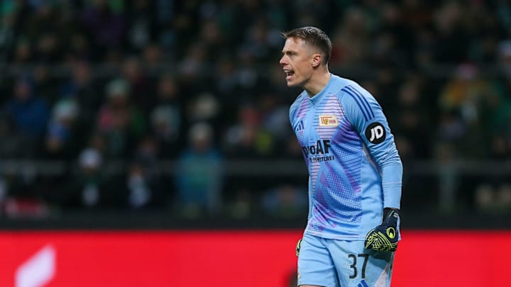 Alexander Schwolow im Trikot von Union Berlin