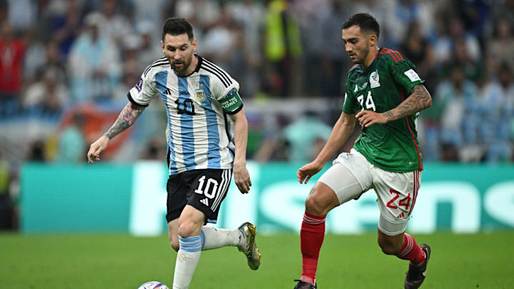 Lionel Messi y Luis Chávez, en el pasado Mundial de Qatar 2022.