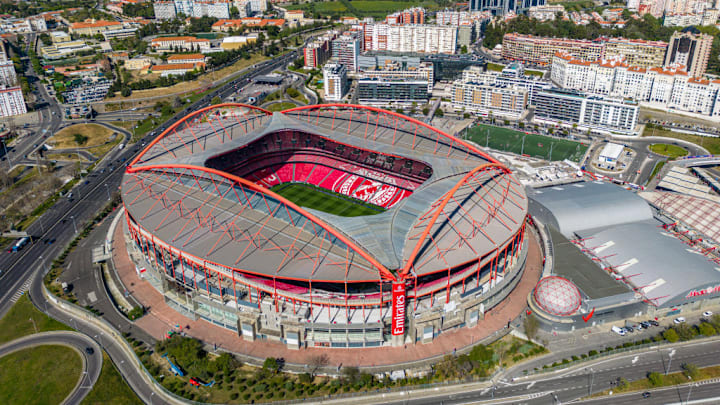 SL Benfica v FC Internazionale: Quarterfinal First Leg - UEFA Champions League