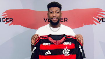 Emerson Royal é o novo camisa 22 do Flamengo