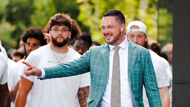 oregon ducks coach dan lanning oklahoma state cowboys mike gund