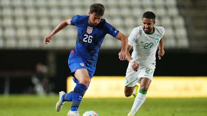 Hattan Bahebri, Joe Scally