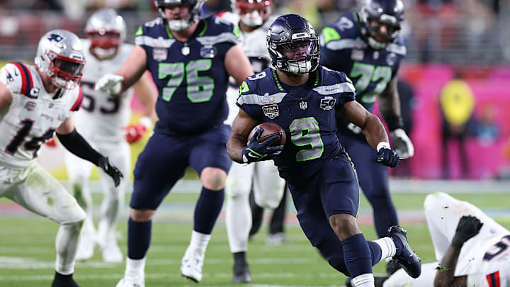 El MVP del pasado Super Bowl, Kenneth Walker III, sería uno de los peces gordos en la agencia libre.