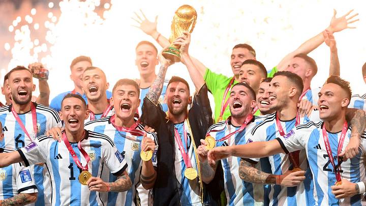 Argentina fue eliminada en 2018 por quien fue campeón, Francia, y se coronó en 2022. Argentina fue eliminada en 2018 por quien fue campeón, Francia, y se coronó en 2022.