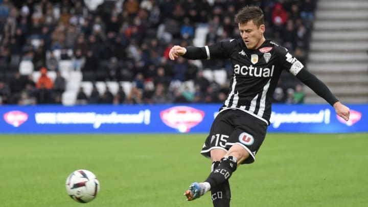 FBL-FRA-LIGUE1-ANGERS-CLERMONT