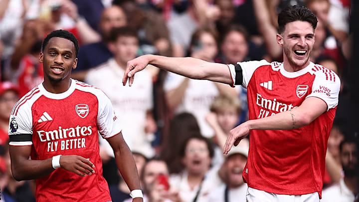 TOPSHOT-FBL-ENG-PR-ARSENAL-LEEDS