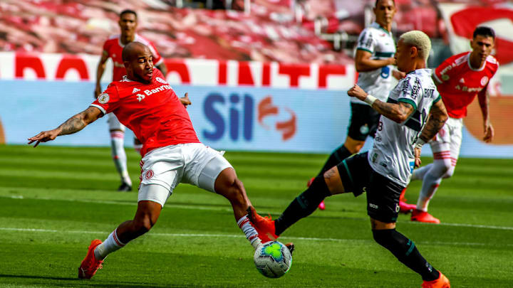 Inter e Coxa se enfrentaram pela última vez no Brasileiro de 2020