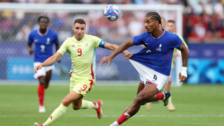 Loic Bade, Abel Ruiz